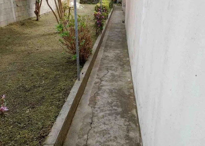 Casa Raizes-home Of Family Roots 度假居 *