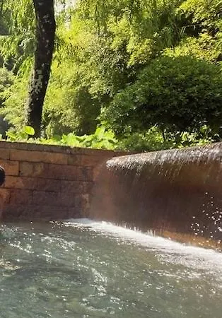 Casa Raizes-home Of Family Roots Furnas (Azores)