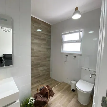 Casa Raizes-home Of Family Roots Semesterbostad